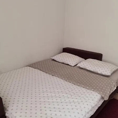 Apartament Dm Foca